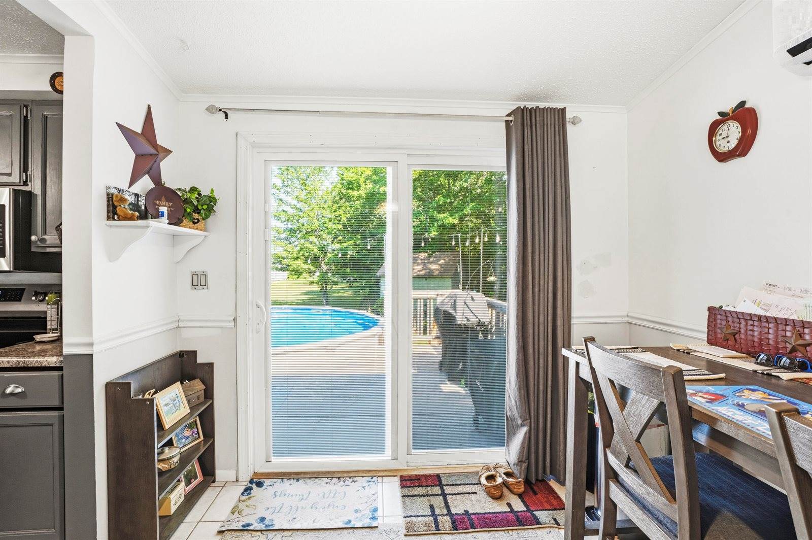 68 Lorraine Avenue, Brewer, ME 04412