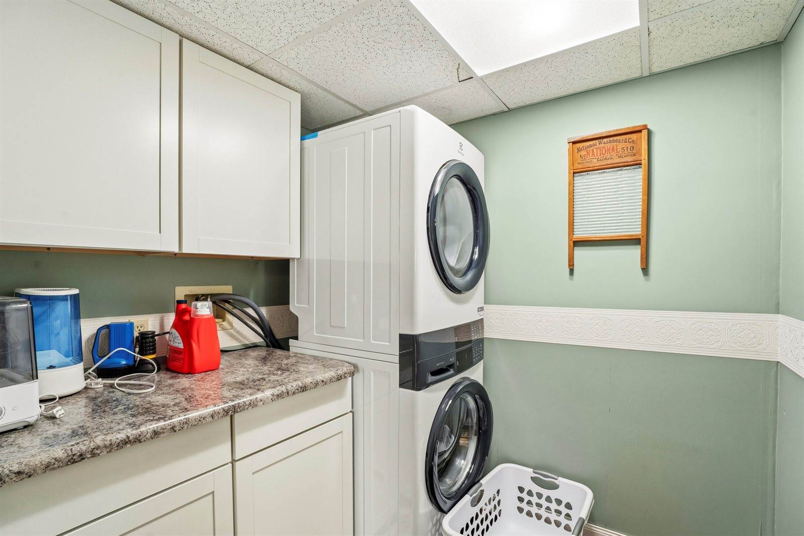 68 Lorraine Avenue, Brewer, ME 04412