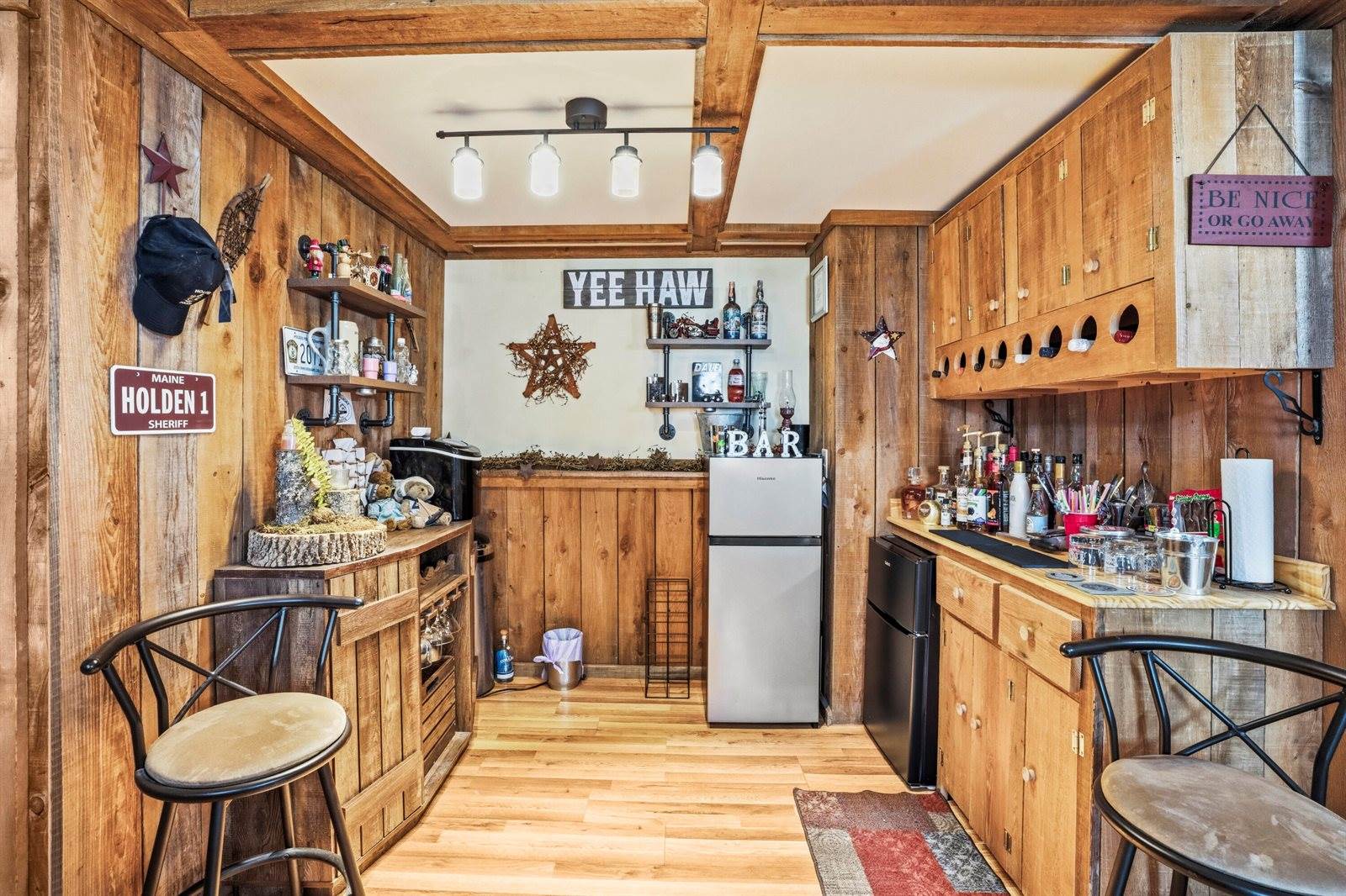 68 Lorraine Avenue, Brewer, ME 04412