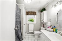 68 Lorraine Avenue, Brewer, ME 04412