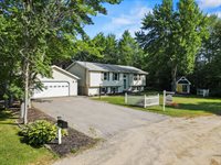 68 Lorraine Avenue, Brewer, ME 04412