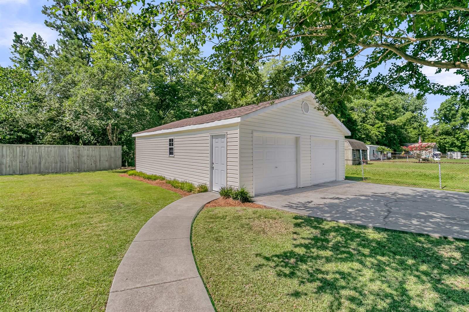 1009 Mountain Pine Road, Moncks Corner, SC 29461