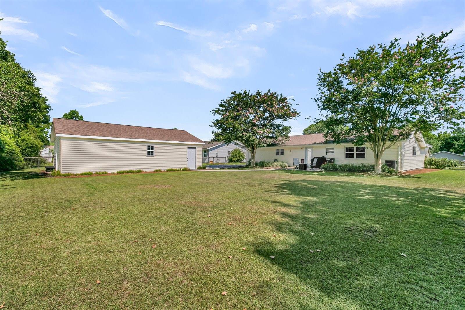 1009 Mountain Pine Road, Moncks Corner, SC 29461