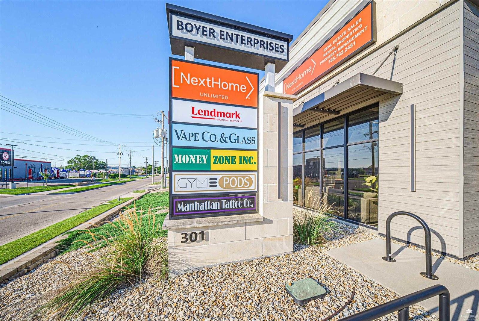 301 Kearney Street, Manhattan, KS 66502