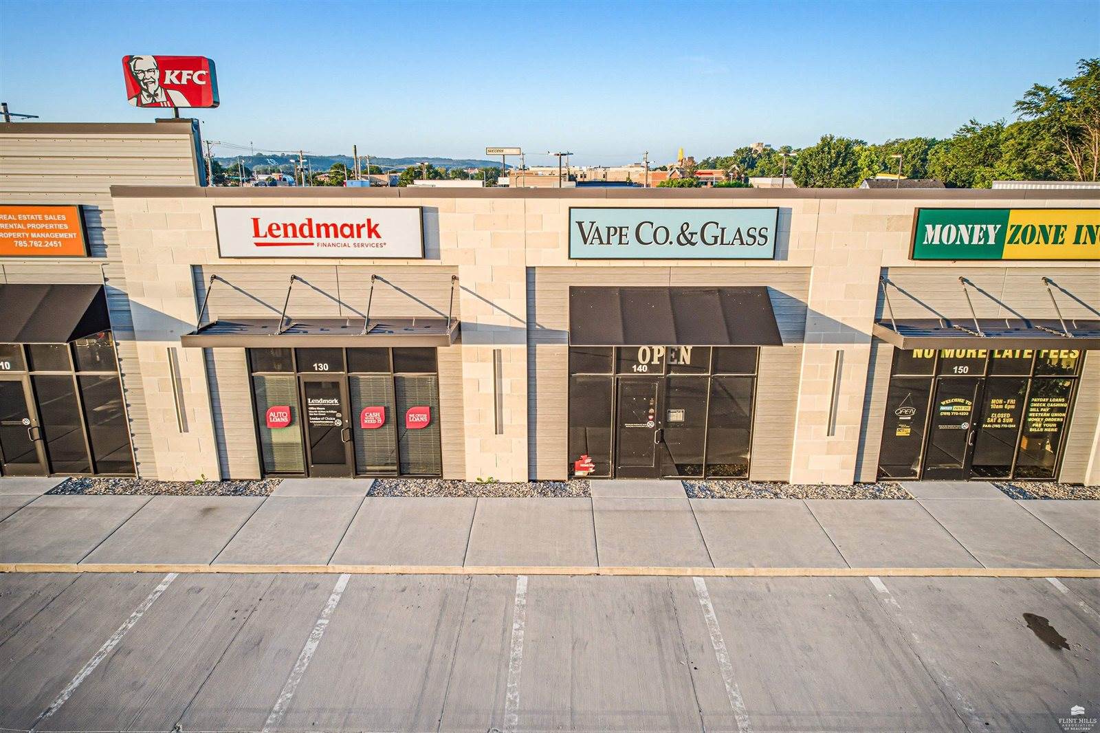 301 Kearney Street, Manhattan, KS 66502