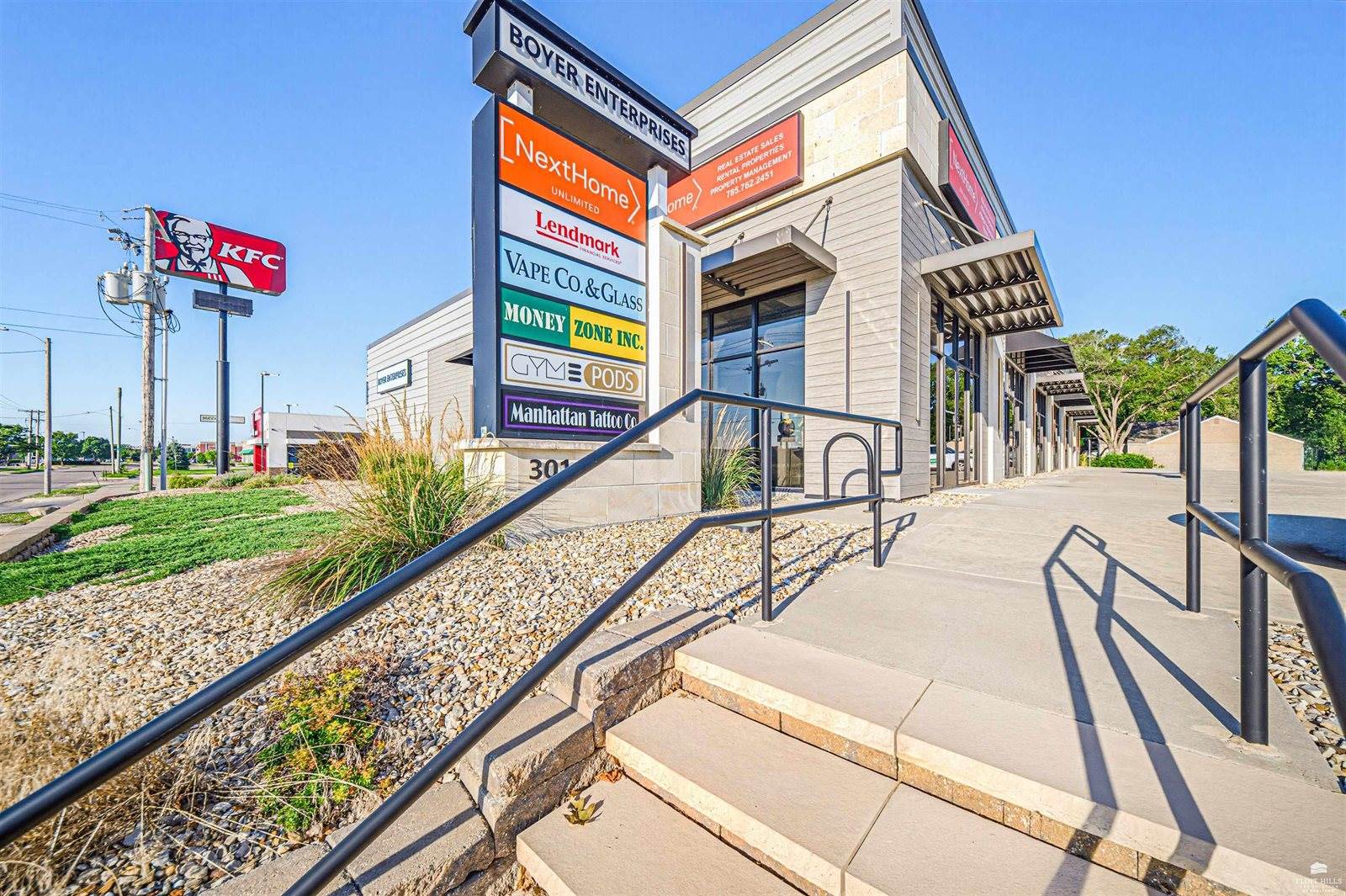 301 Kearney Street, Manhattan, KS 66502