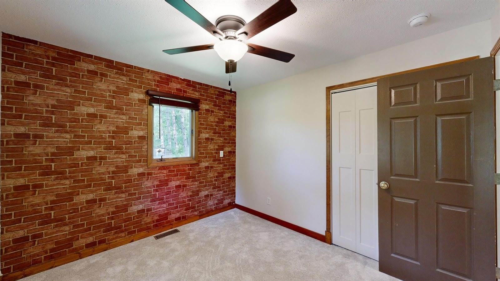 E13992 Jug Creek Rd, Stark, WI 54639