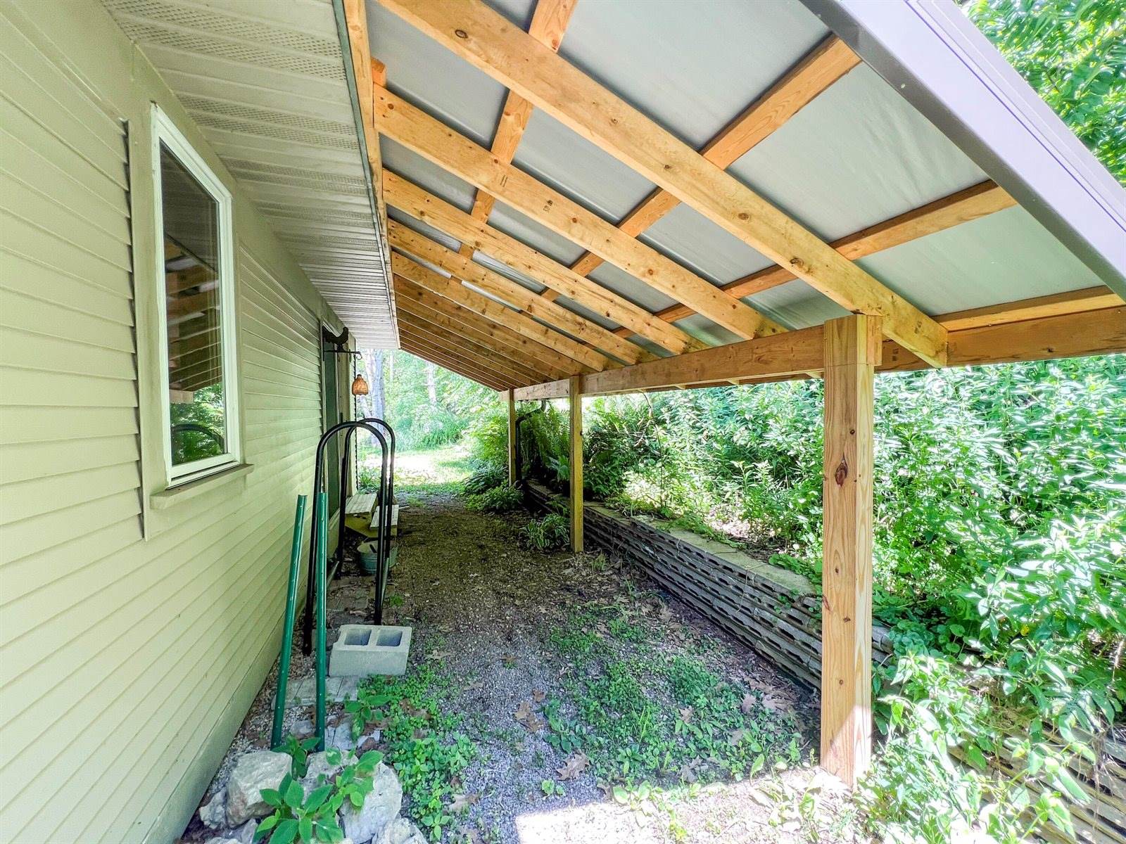 E13992 Jug Creek Rd, Stark, WI 54639