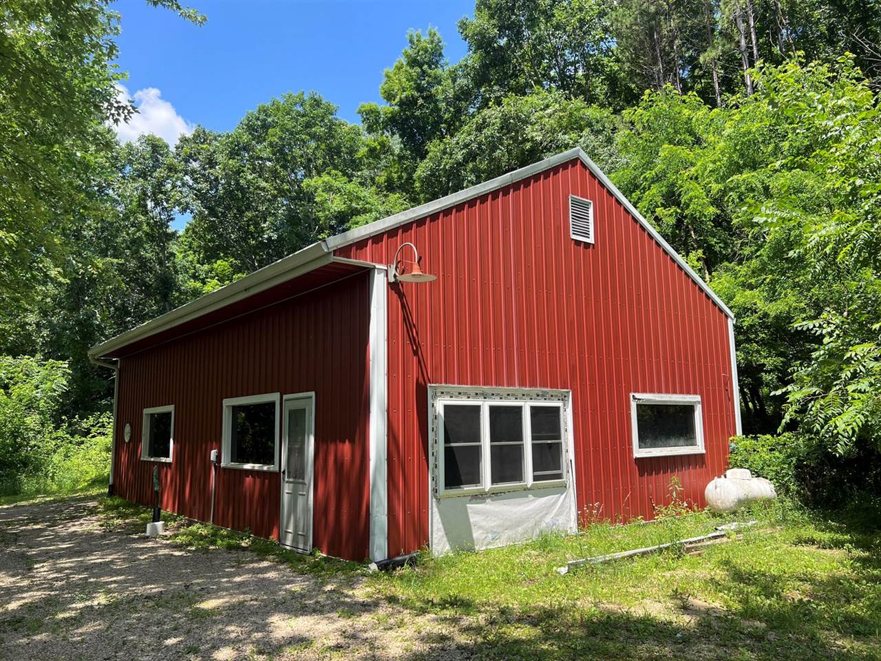 E13992 Jug Creek Rd, Stark, WI 54639