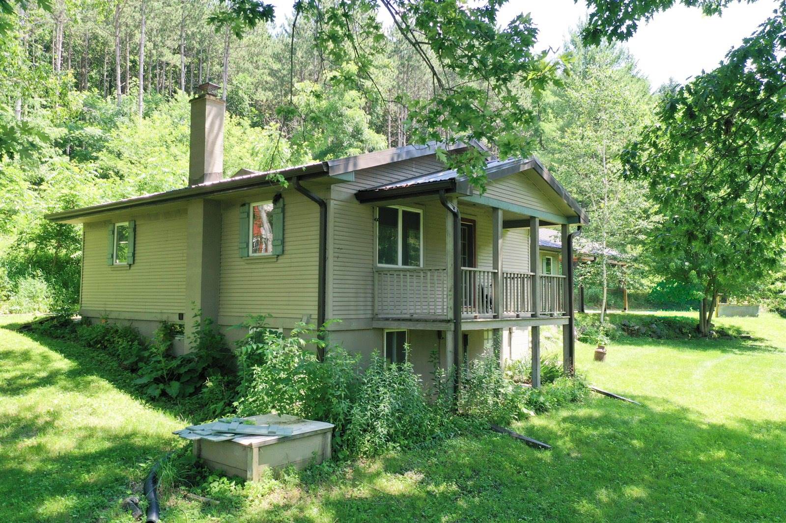 E13992 Jug Creek Rd, Stark, WI 54639