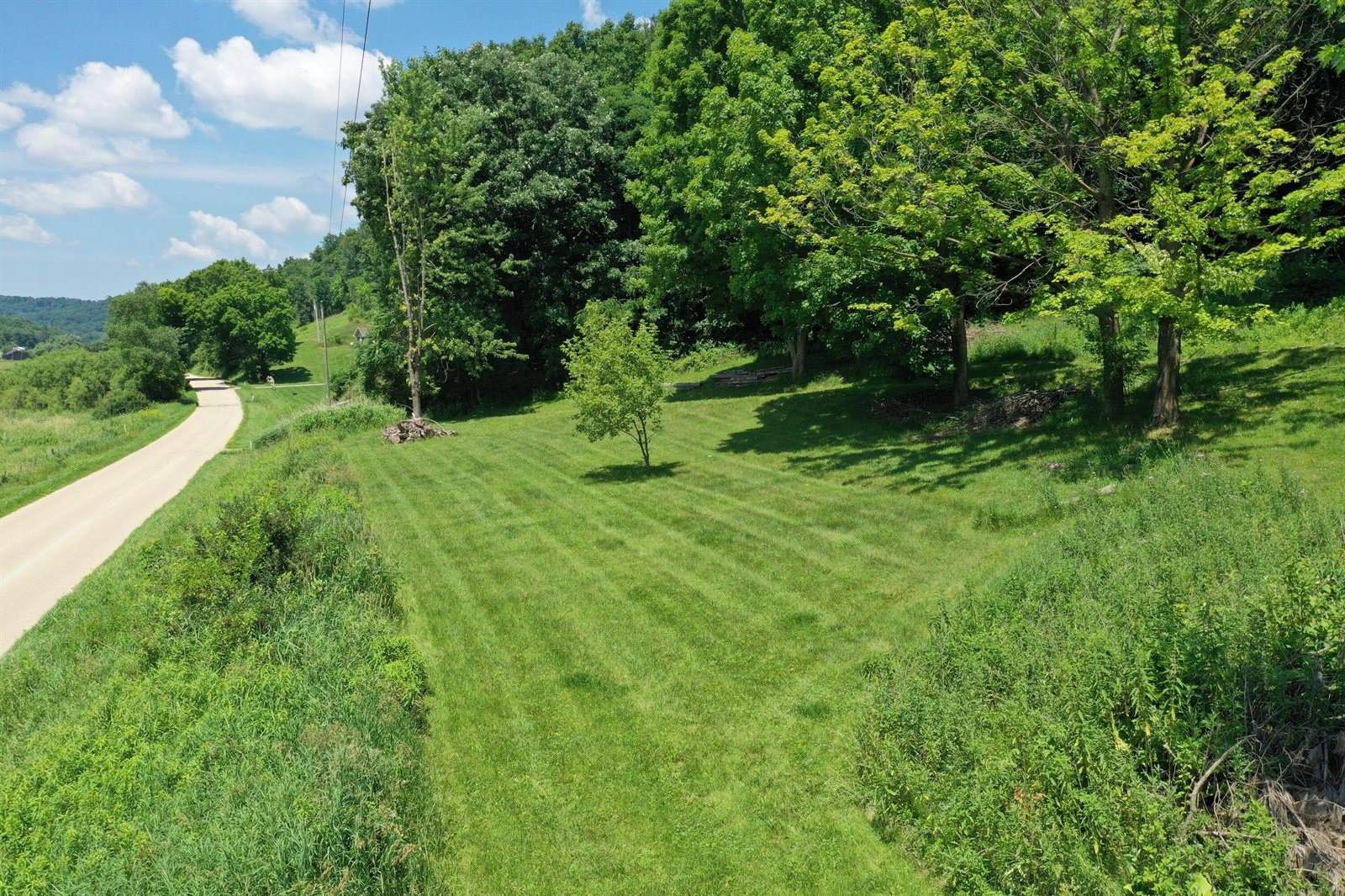 E13992 Jug Creek Rd, Stark, WI 54639