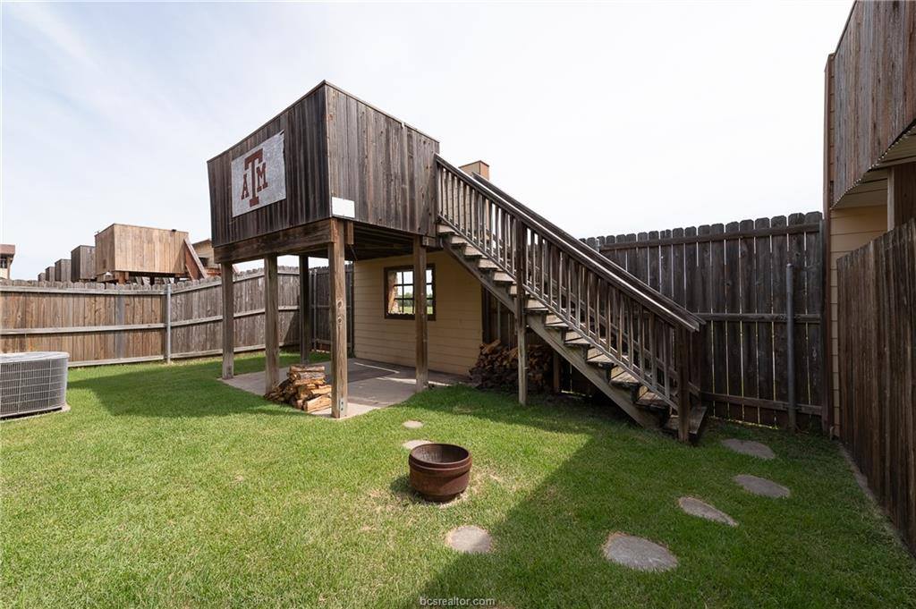 4311 Commando Trail, College Station, TX 77845