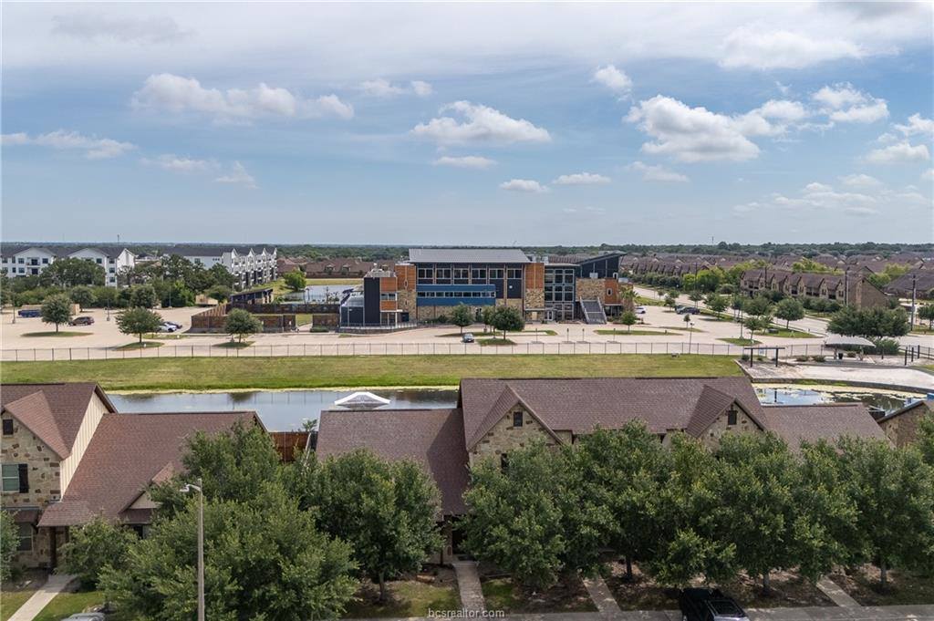 4311 Commando Trail, College Station, TX 77845