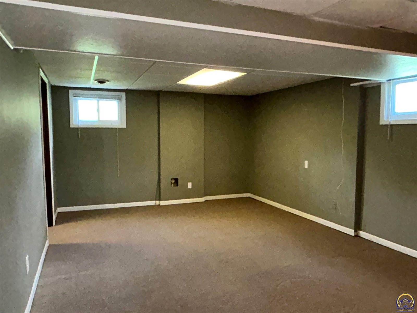4425 NW Lookout CT, Topeka, KS 66618