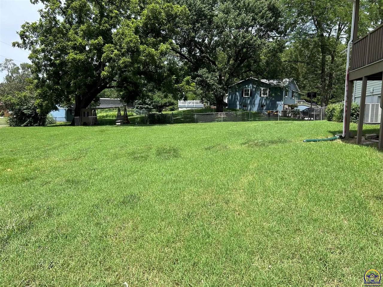 4425 NW Lookout CT, Topeka, KS 66618