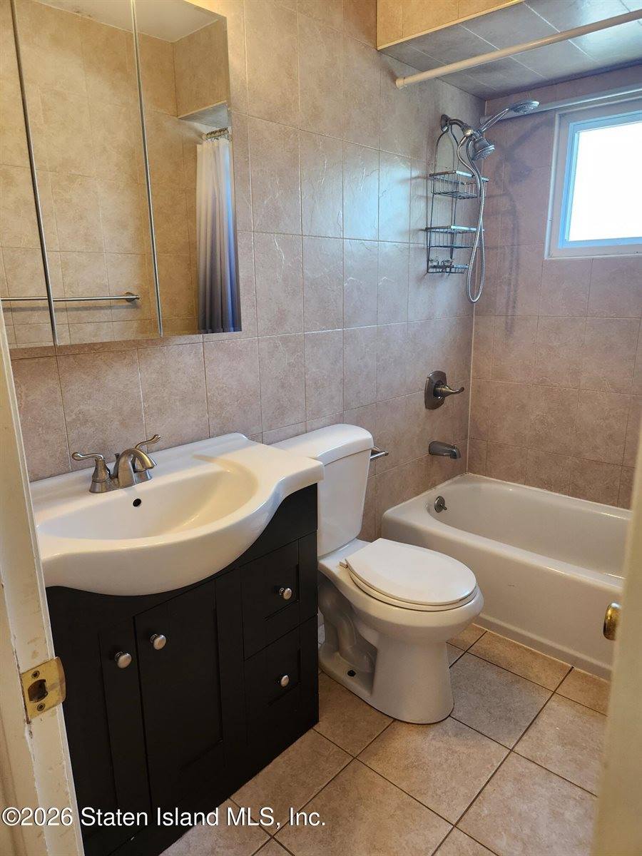 30 Pleasant Street, Staten Island, NY 10308