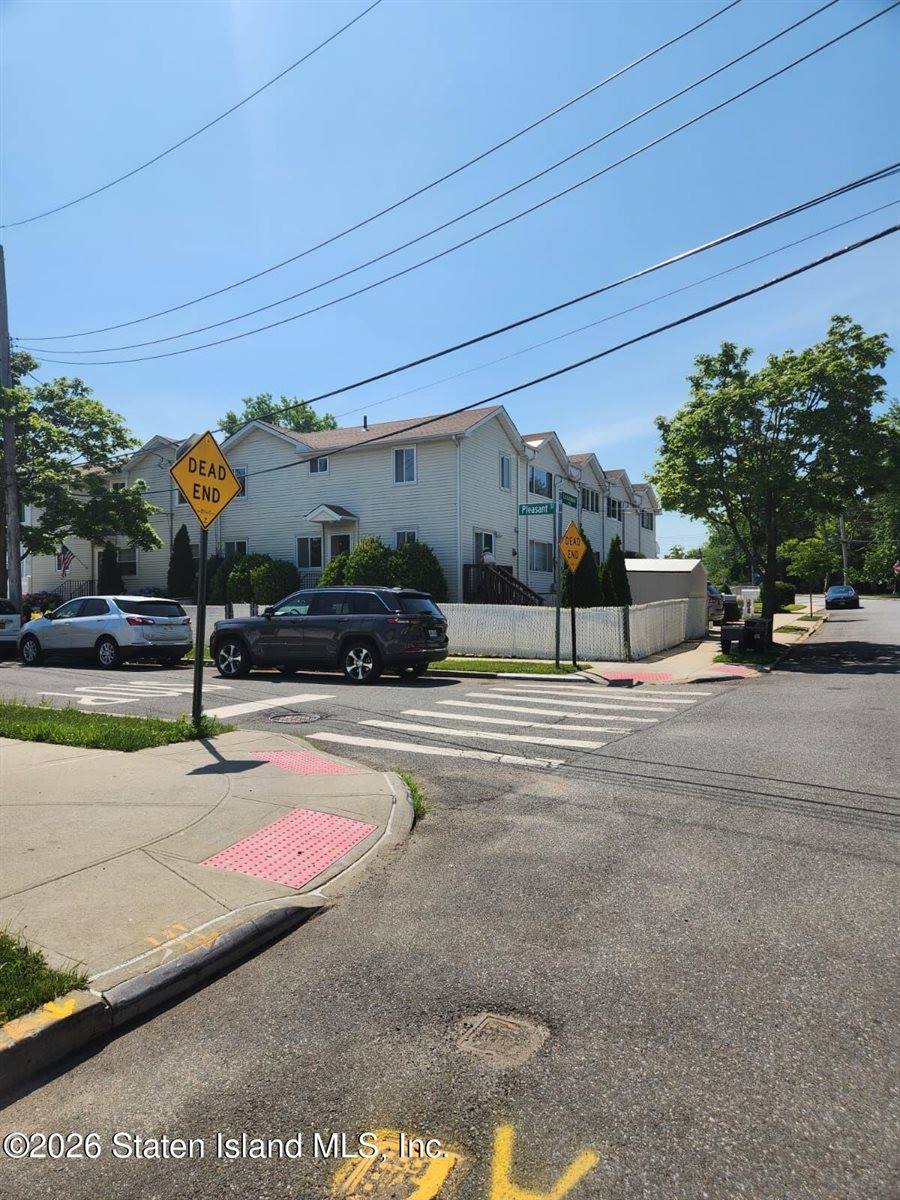 30 Pleasant Street, Staten Island, NY 10308