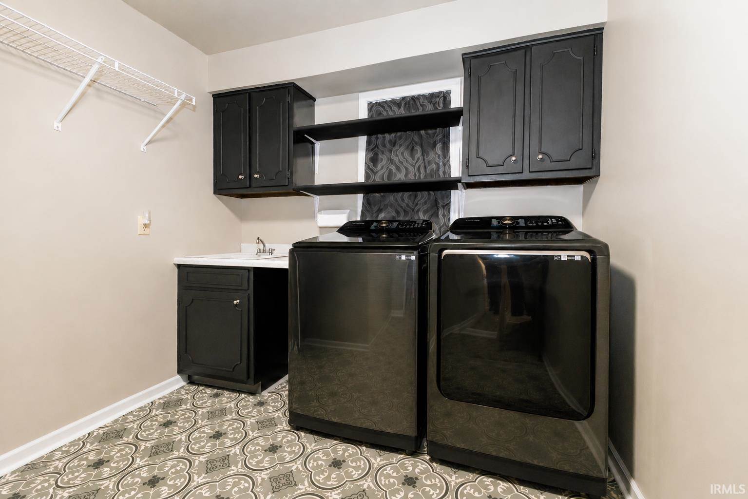 14 Windridge Street, Anderson, IN 46011