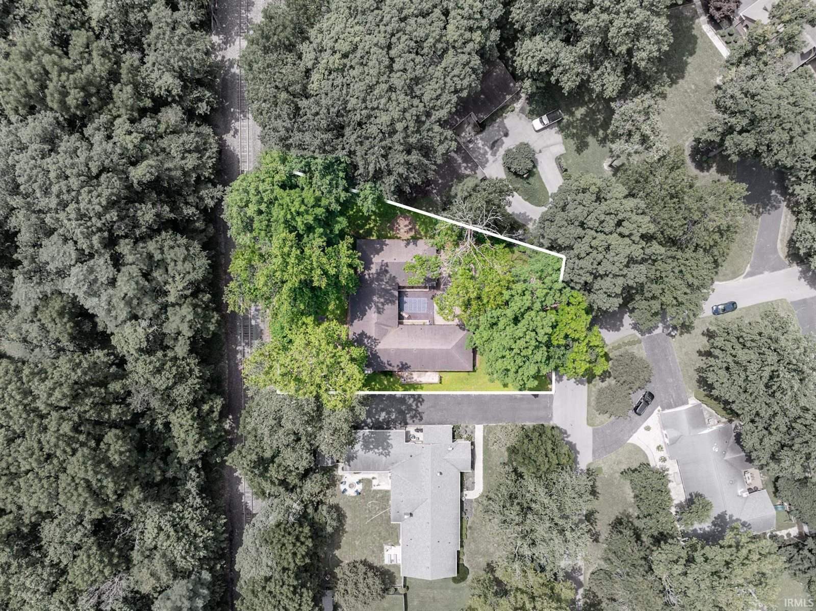 14 Windridge Street, Anderson, IN 46011