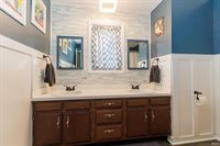 14 Windridge Street, Anderson, IN 46011
