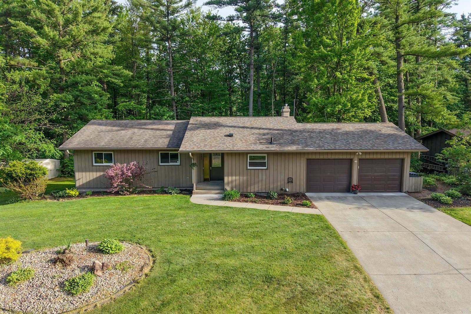 520 Brentwood Drive, Wisconsin Rapids, WI 54494