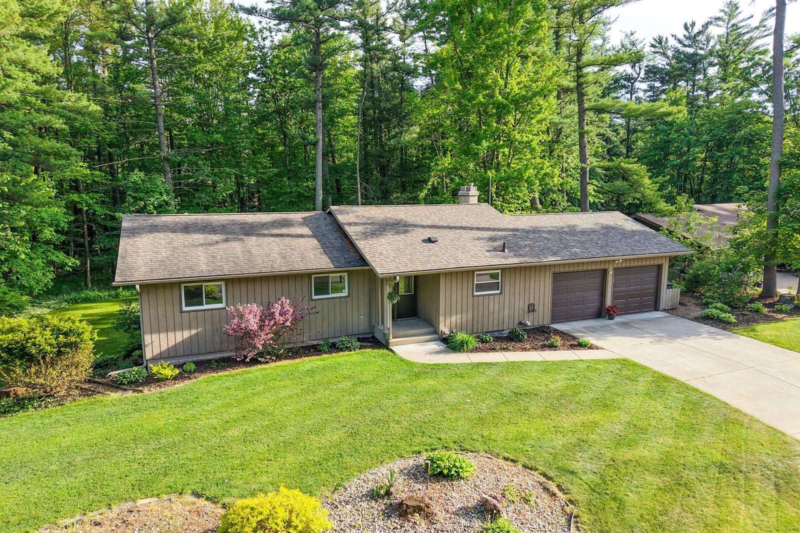 520 Brentwood Drive, Wisconsin Rapids, WI 54494