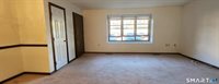 375 Glendale, Bridgeport, CT 06606