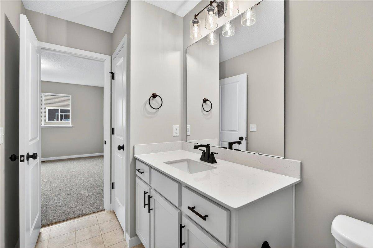 1923 Pierce Street South, Cambridge, MN 55008