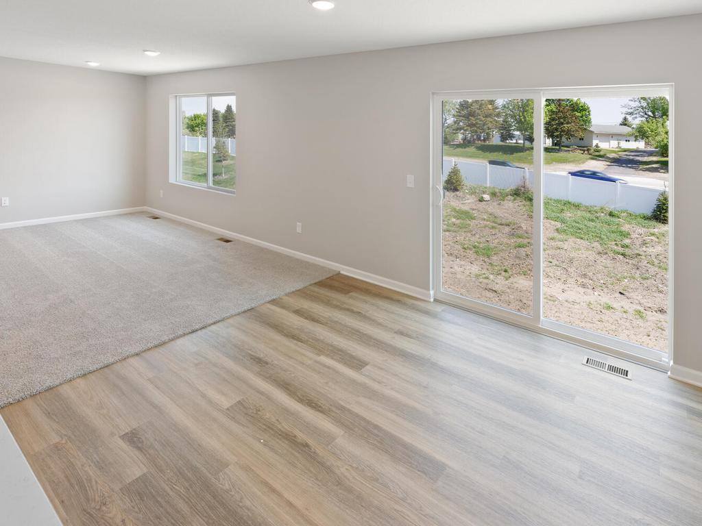 1815 Pierce Street South, Cambridge, MN 55008