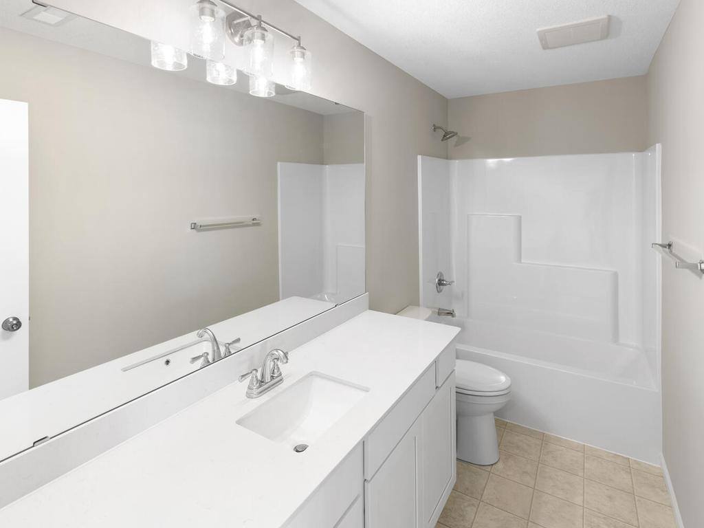 1815 Pierce Street South, Cambridge, MN 55008