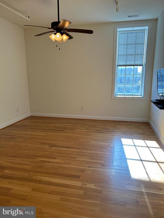 302 North Cameron Street, Winchester, VA 22601