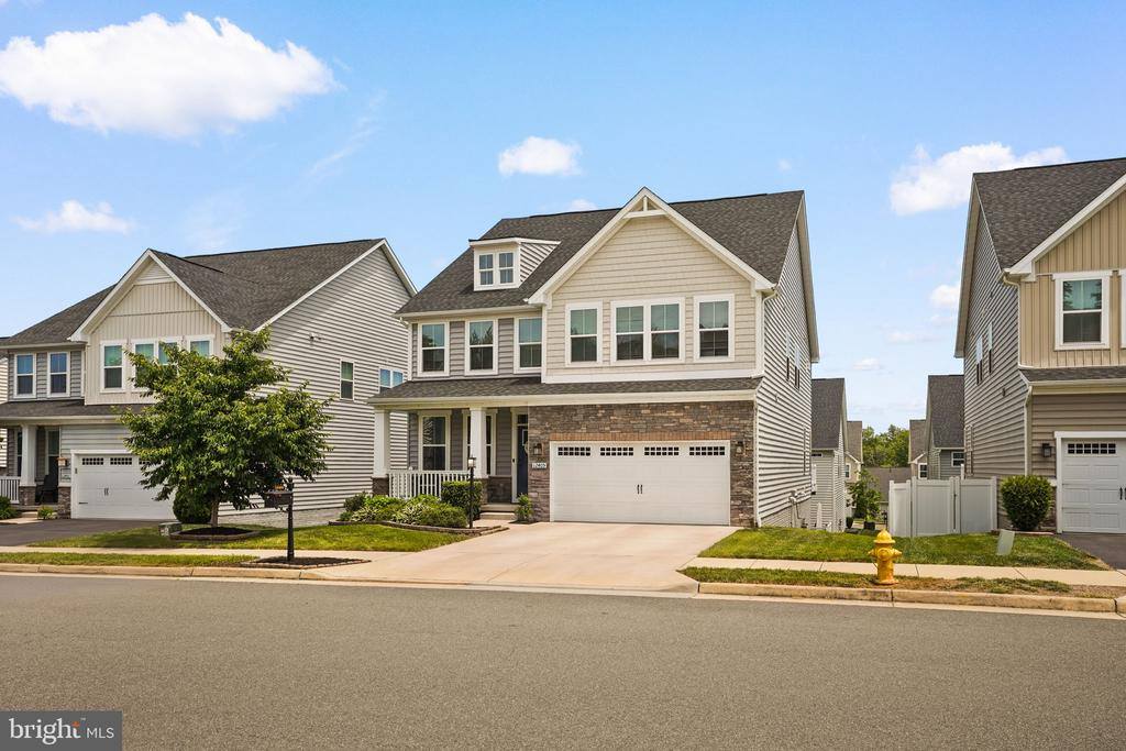 12405 Southington Drive, Woodbridge, VA 22192