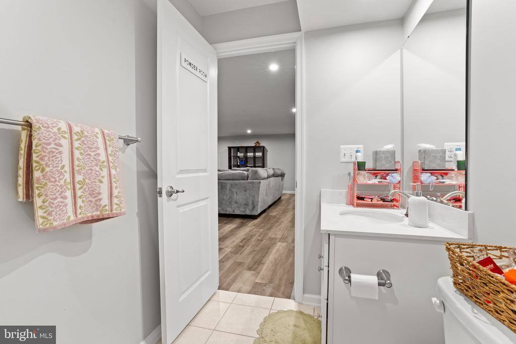 12405 Southington Drive, Woodbridge, VA 22192