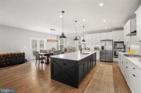 12405 Southington Drive, Woodbridge, VA 22192