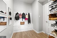 12405 Southington Drive, Woodbridge, VA 22192