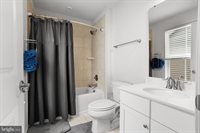12405 Southington Drive, Woodbridge, VA 22192