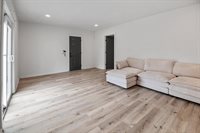 2739 South Rose Marie Ct, Wichita, KS 67216