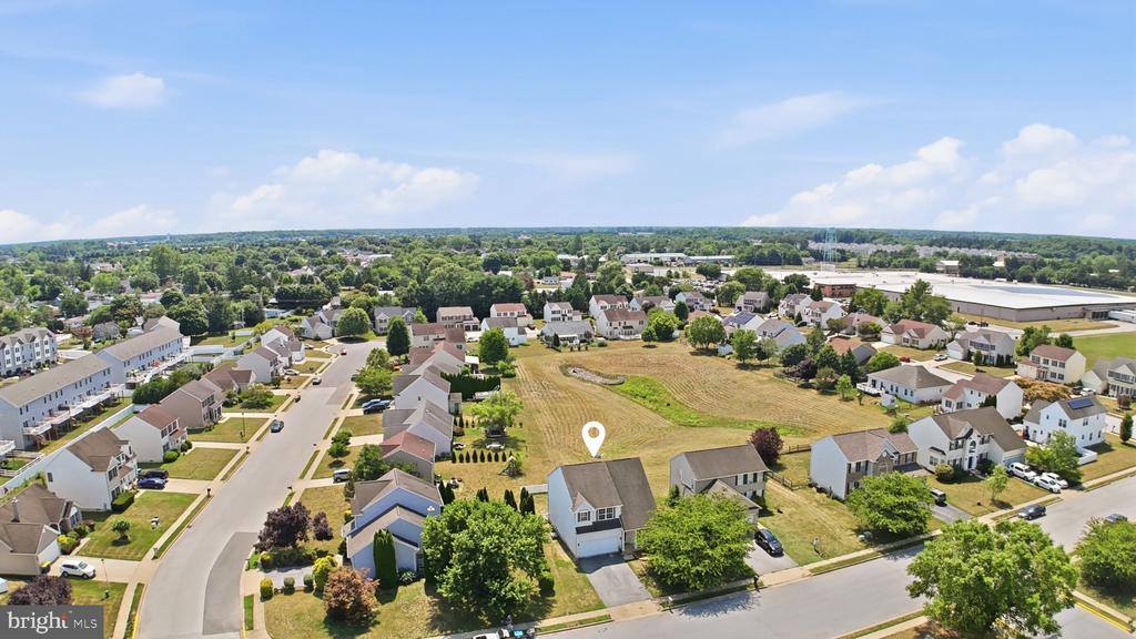 105 Foxwood Drive, Smyrna, DE 19977