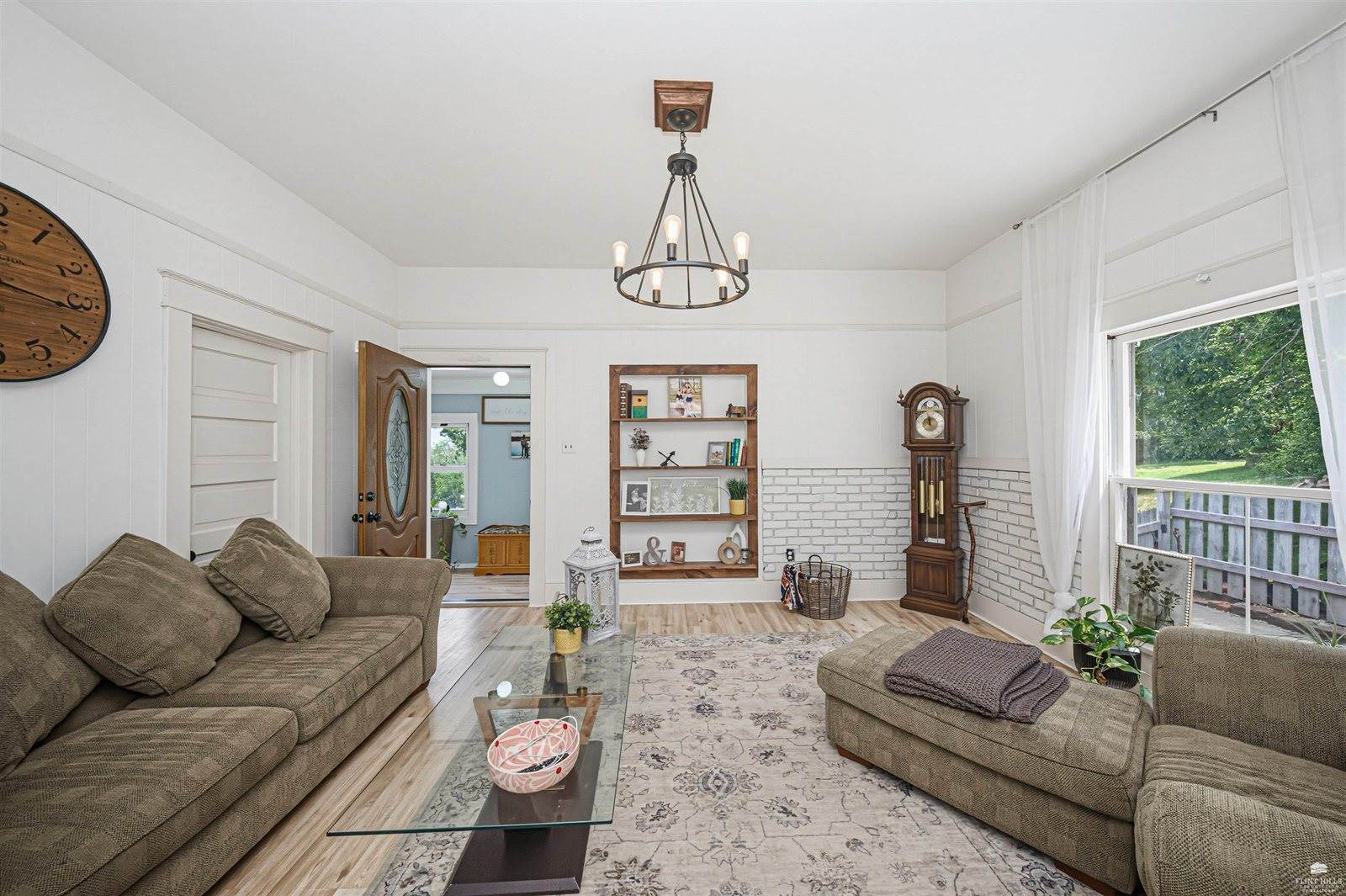 11447 J Hill Road, Junction City, KS 66441