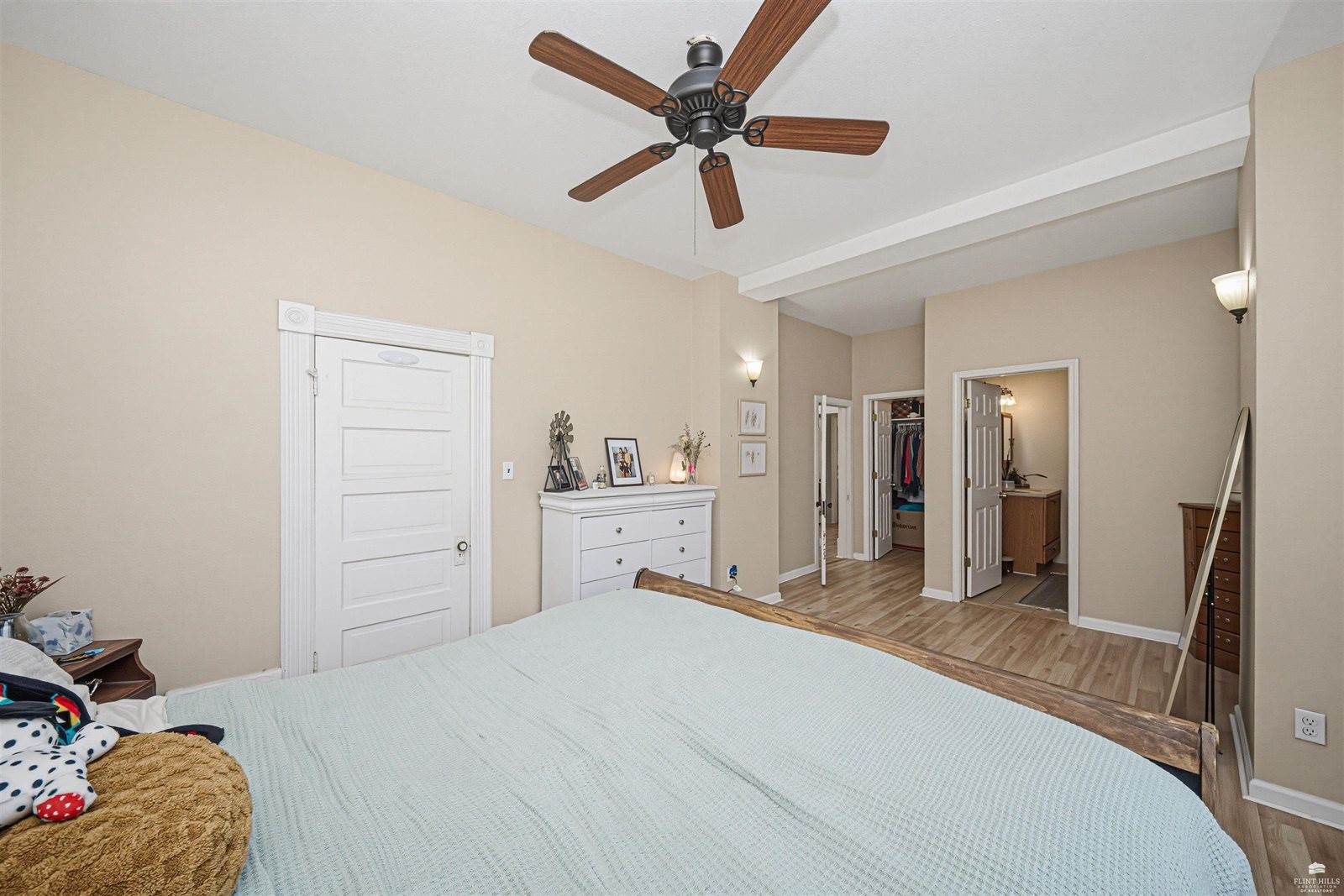 11447 J Hill Road, Junction City, KS 66441