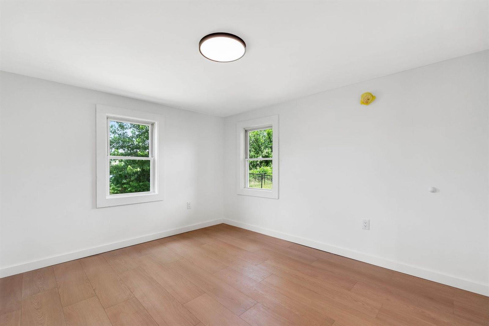 722 North Main Street, Brewer, ME 04412