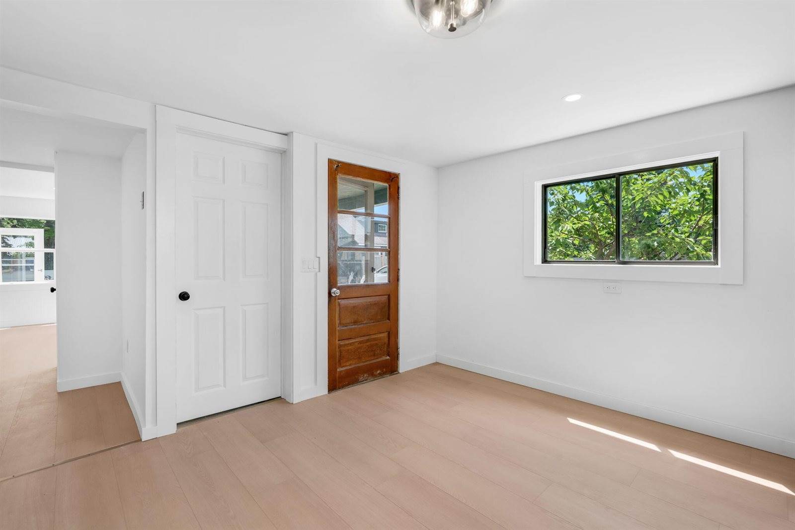 722 North Main Street, Brewer, ME 04412