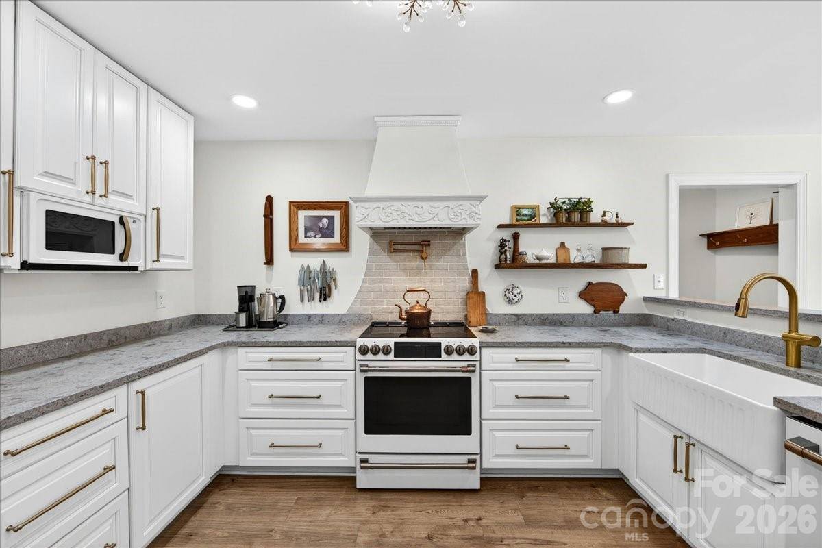 11100 Tara Oaks Drive, Mint Hill, NC 28227