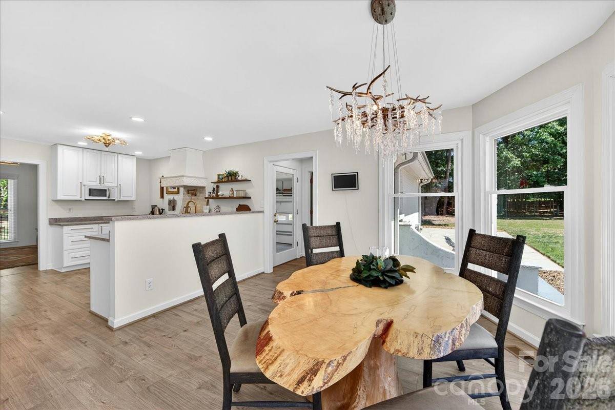 11100 Tara Oaks Drive, Mint Hill, NC 28227