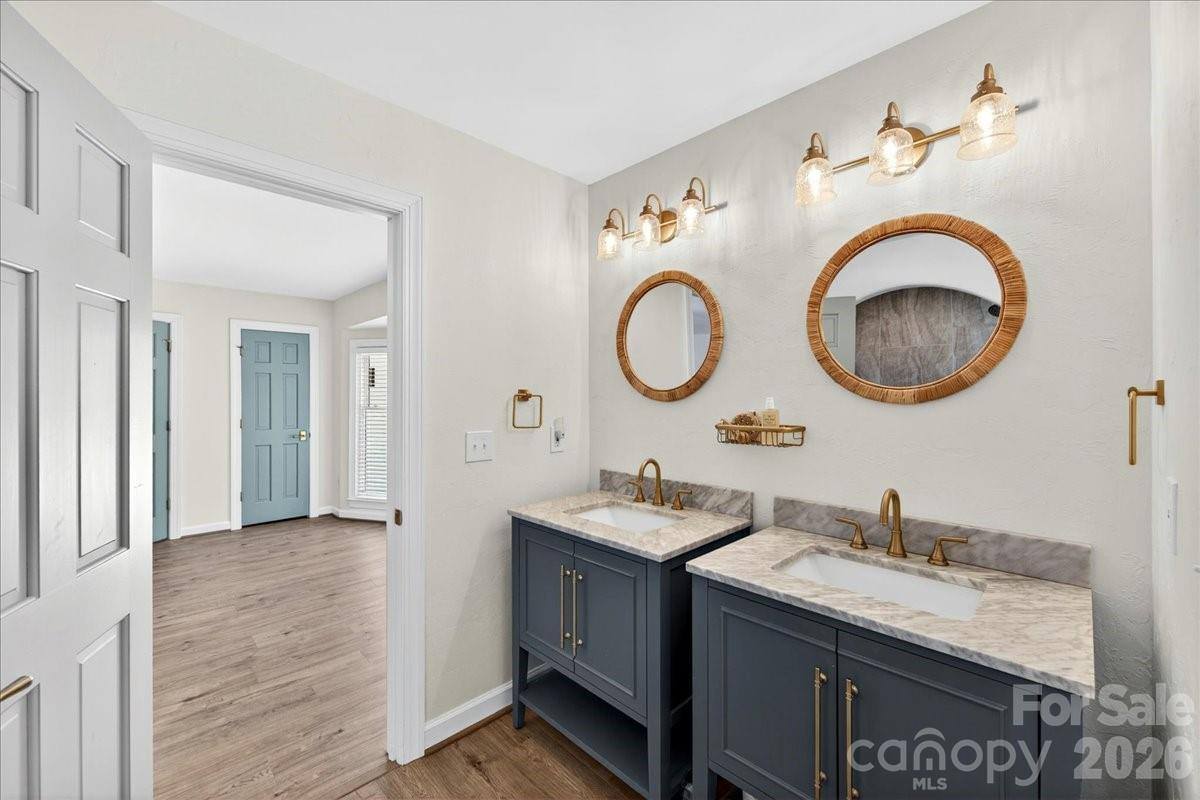 11100 Tara Oaks Drive, Mint Hill, NC 28227