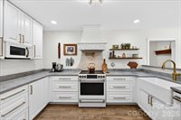 11100 Tara Oaks Drive, Mint Hill, NC 28227