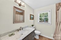 11100 Tara Oaks Drive, Mint Hill, NC 28227