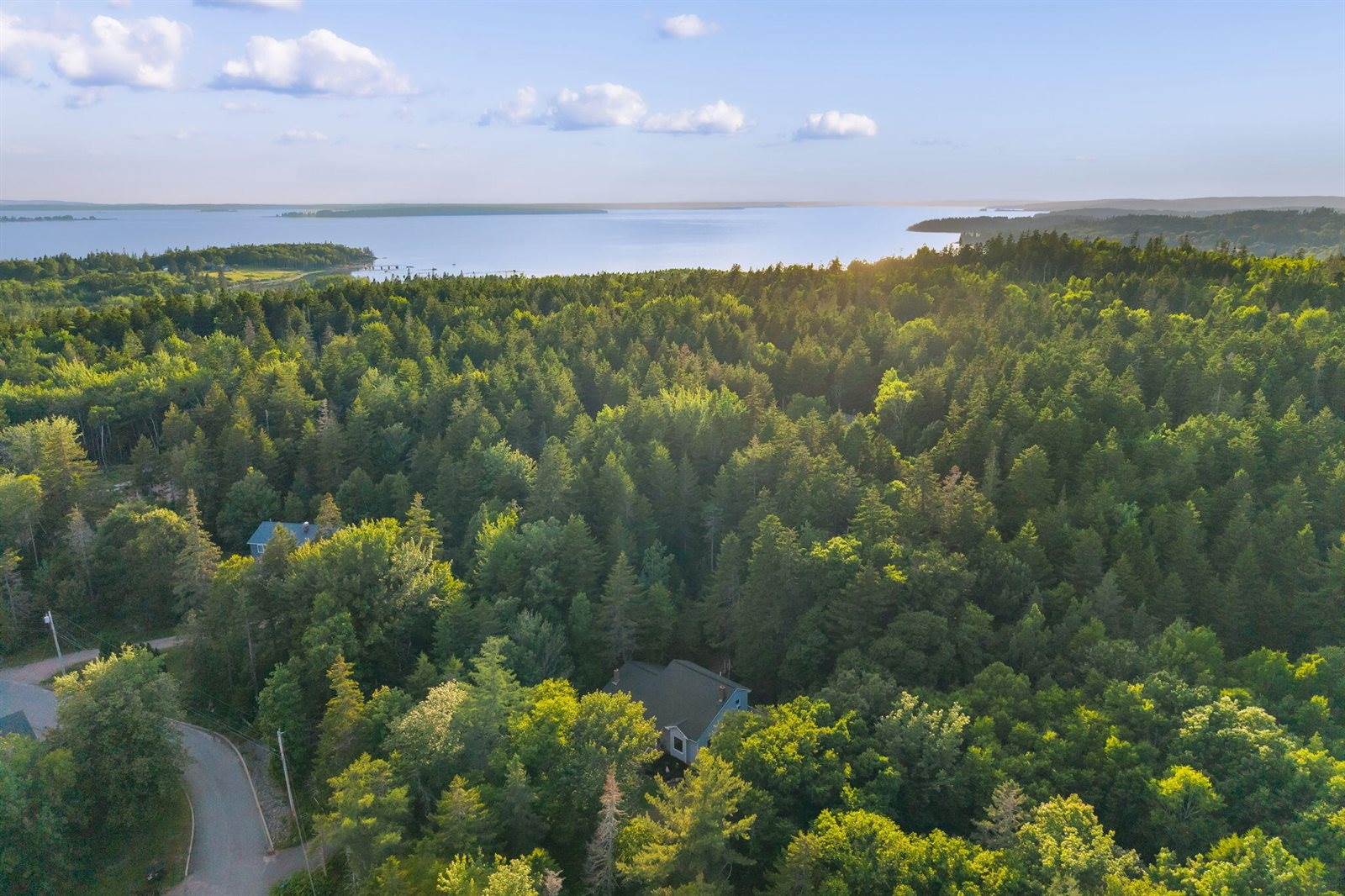 5 Cedar Hill Road, Tremont, ME 04674
