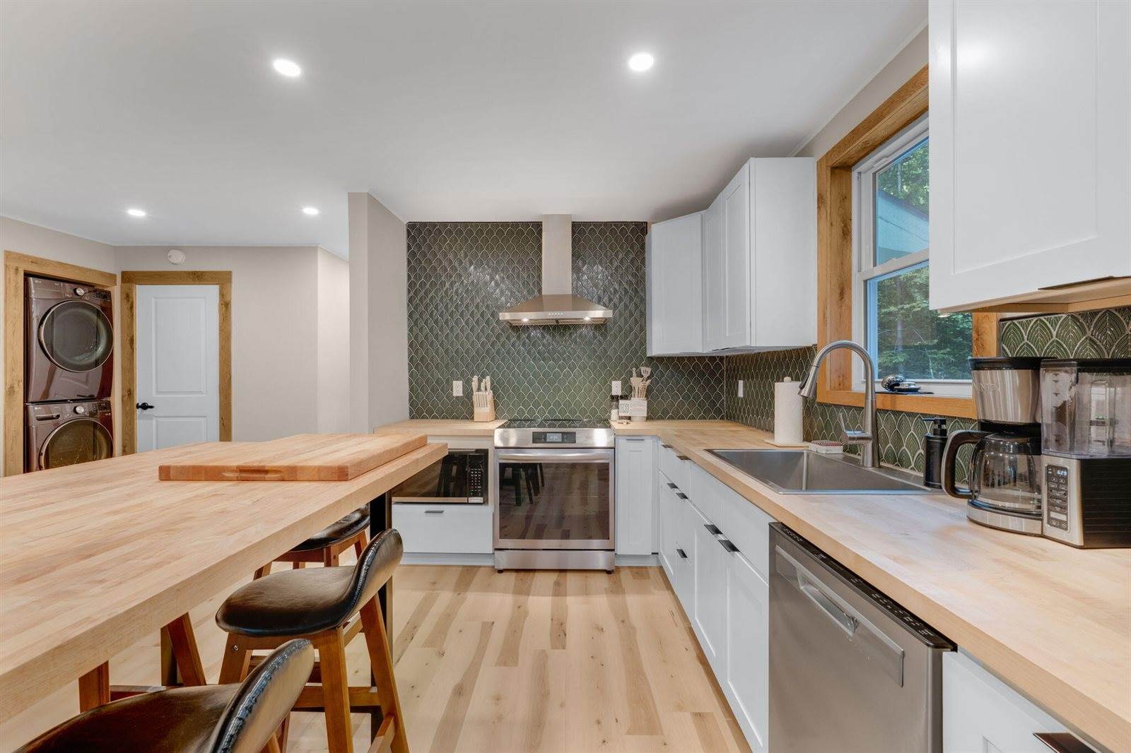 5 Cedar Hill Road, Tremont, ME 04674
