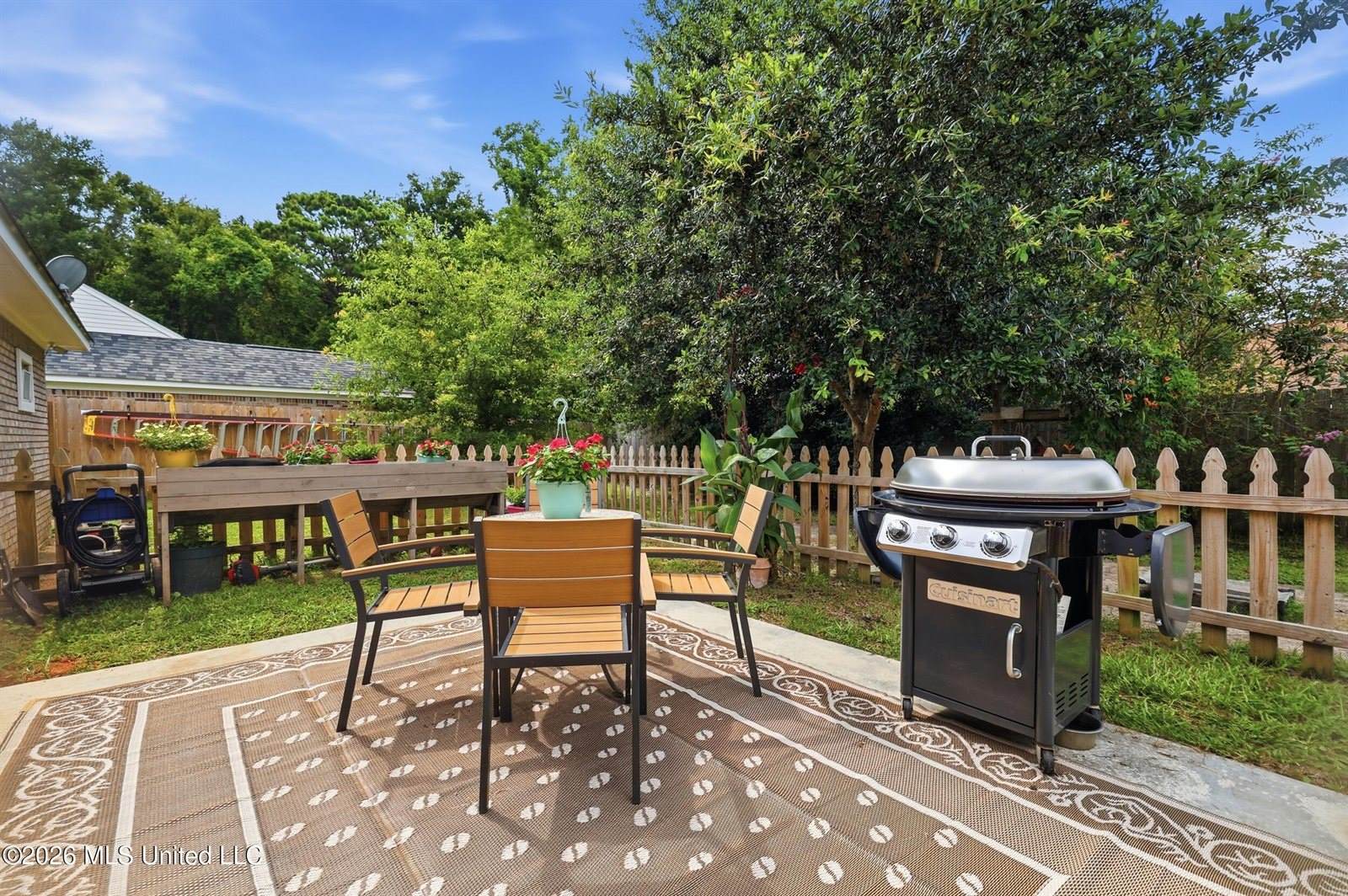 4152 Magnolia Place, D'Iberville, MS 39540